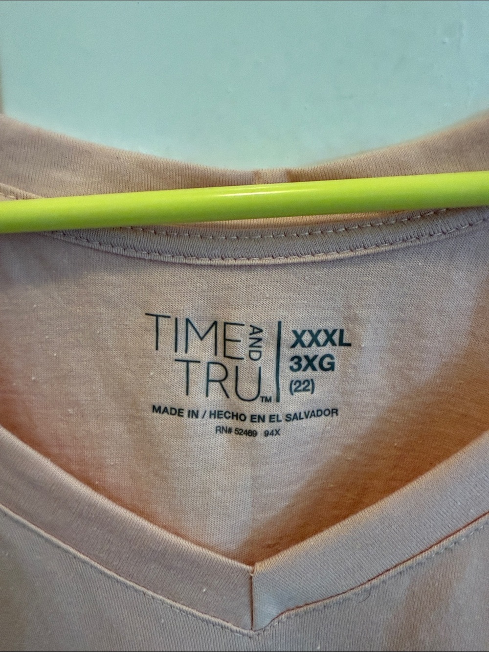 Time & Tru XXXL Pink V-neck - Picture 2 of 3